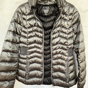 a.n.a Women's Shiny Gray Puffer Jacket